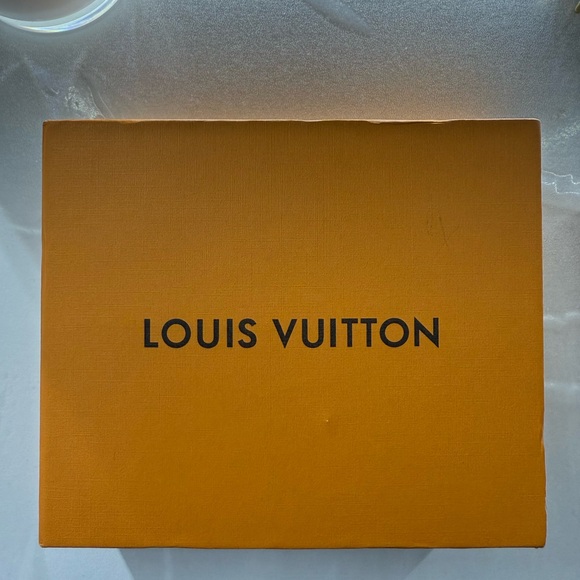 Louis Vuitton Victorine Wallet - Picture 10 of 10